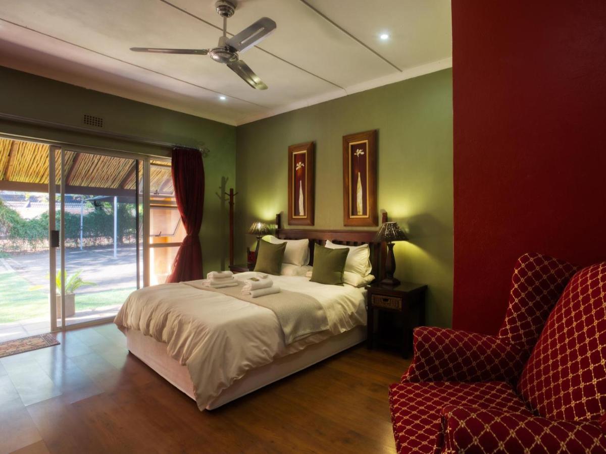 Purple Gecko Guest House Lydenburg Exterior foto