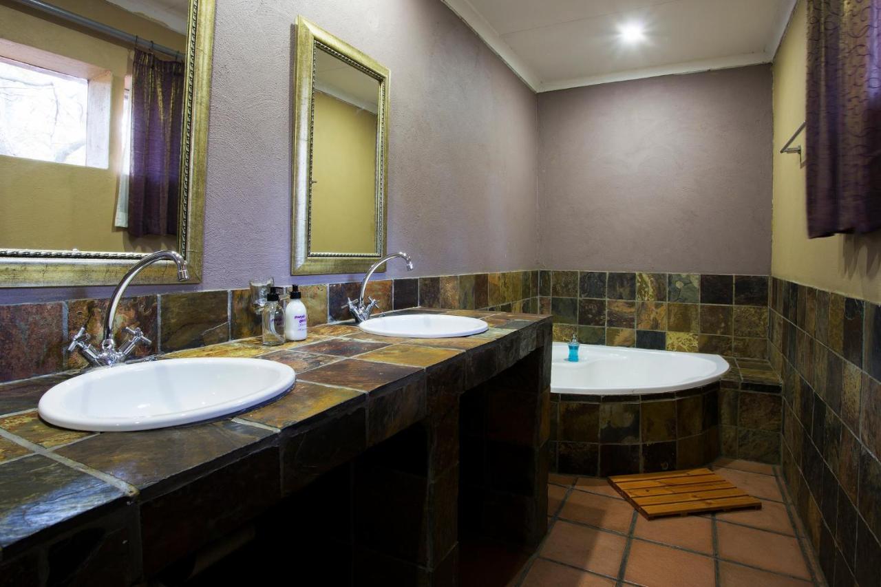 Purple Gecko Guest House Lydenburg Exterior foto